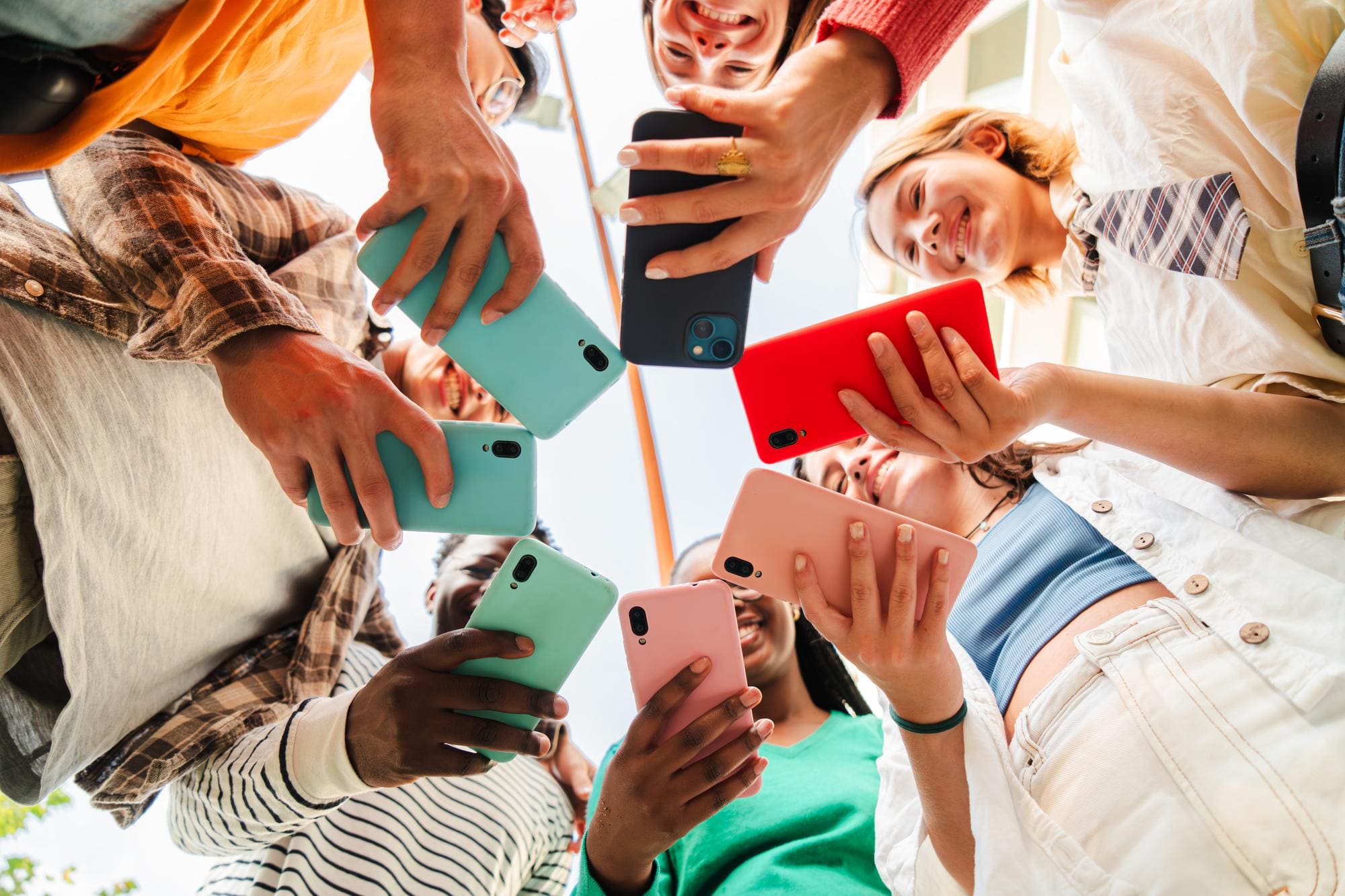 Comunidades digitais: o novo ativo estratégico para marcas de alto impacto